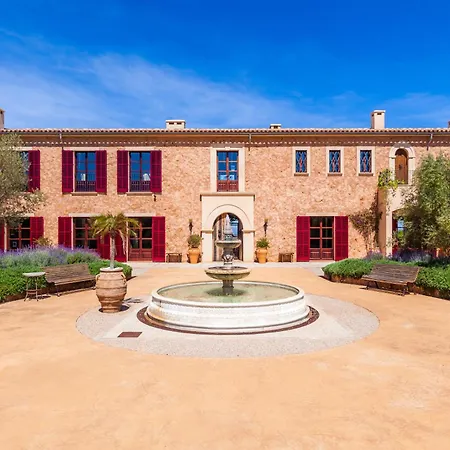 Casa Blanca Villa *